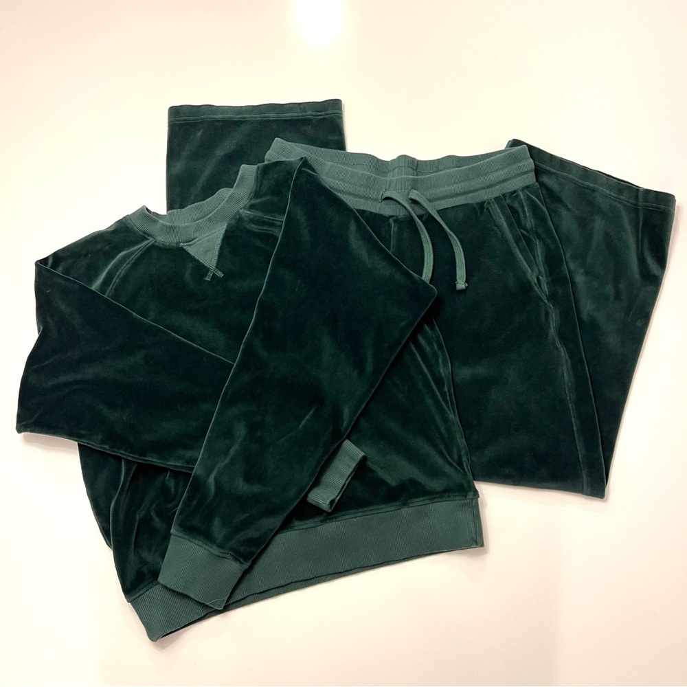 Pact Velour Lounge Set